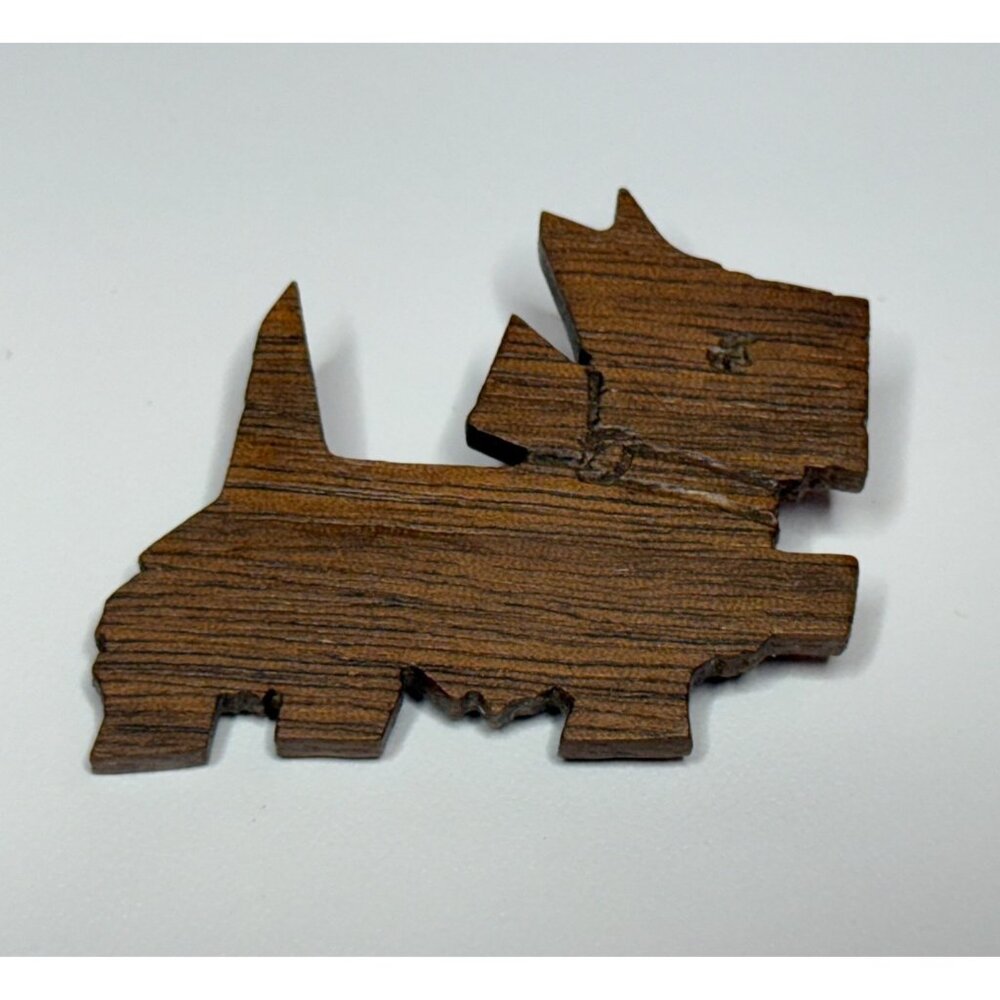 Hand-Carved Wood Scottie Dog Brooch Scottish Terrier Pin Vintage